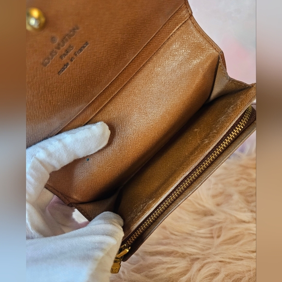 Louis Vuitton Monogram Porte Monnaie Tresor Bi-Fold Wallet – 💯 Authentic - Picture 8 of 17